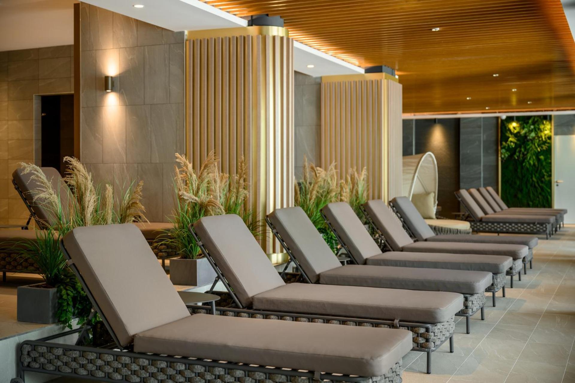 Kenese Bay Garden Resort & Conference Balatonkenese Dış mekan fotoğraf