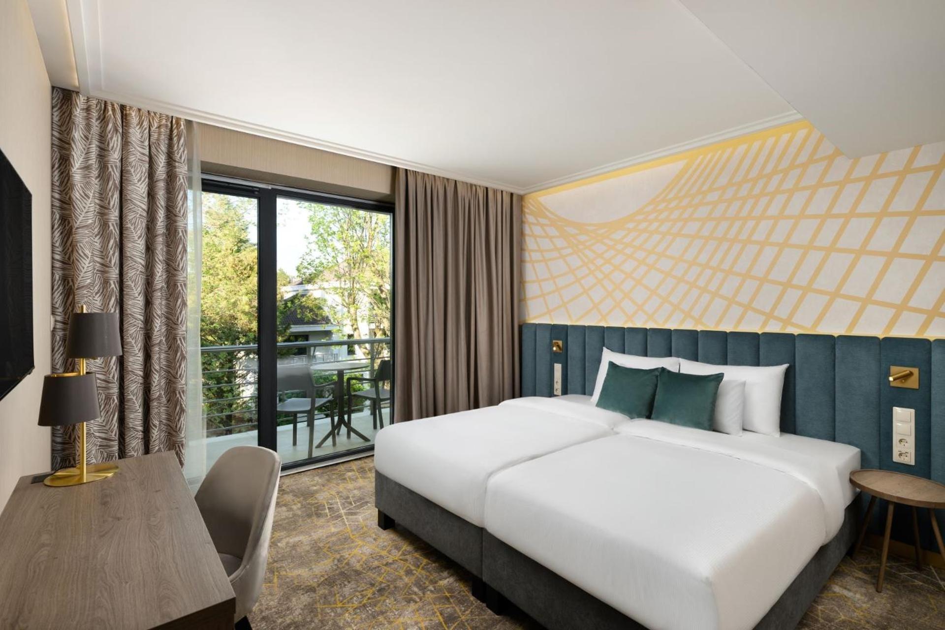 Kenese Bay Garden Resort & Conference Balatonkenese Dış mekan fotoğraf