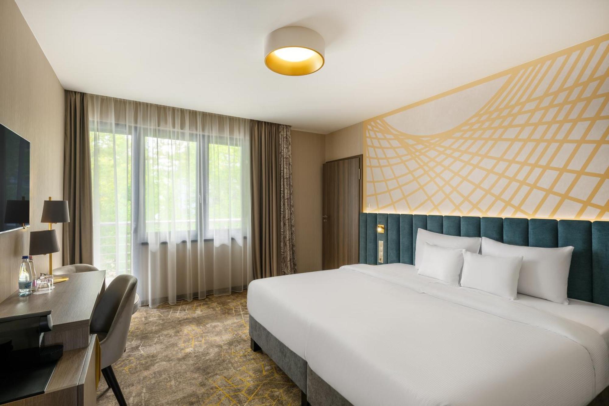 Kenese Bay Garden Resort & Conference Balatonkenese Dış mekan fotoğraf